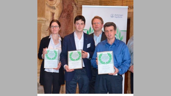 Prof. Maurice Pensaert, Tanja Opriessnig, Gonzalo López Lorenzo, Dr. Bernd Große Liesner, Enrico Brugnera, Xaver Sidler (de izquierda a derecha)