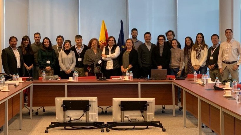 Visita de la delegaci&oacute;n chilena a la agencia Espa&ntilde;ola del Medicamento junto a la Dra. Cristina Mu&ntilde;oz y su equipo.
