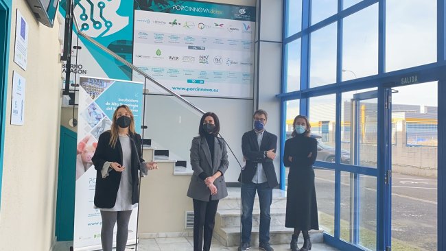 Maru Díaz, Teresa Ladrero, Miguel Ángel Comín y Lucía Soriano.