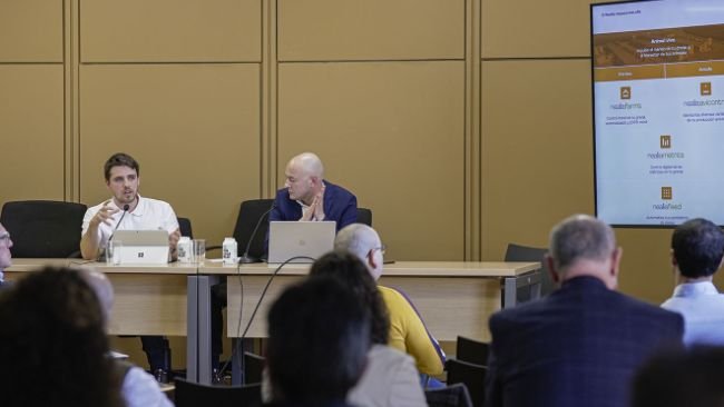 Lluís Castarlenas responsable de Nealia y Joaquín Terés director de Sistemas Industriales del Grupo Vall Companys