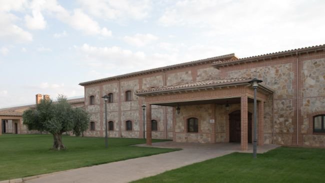 Incarlopsa Fachada Secadero Corral de Almaguer