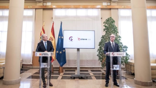 Presentación del proyecto CLAVE con el presidente del Gobierno de Aragón, Jorge Azcón, y el CEO del Grupo Costa, Jorge Costa.