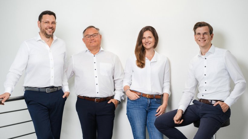 Neuer Vorstand ab 2026 (v.l.n.r.): Wolfram Veitl (CCO), Thomas Schutze (COO), Katharina Rohrm&uuml;ller (CEO), Dr. Kilian Simmet (CTO)
