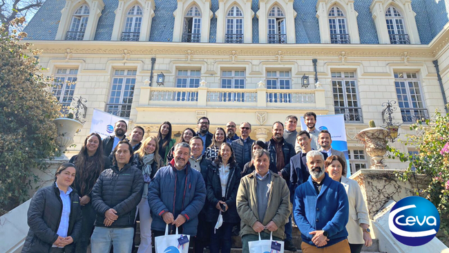 Asistentes al lanzamiento de la vacuna en el Castillo las Majadas
