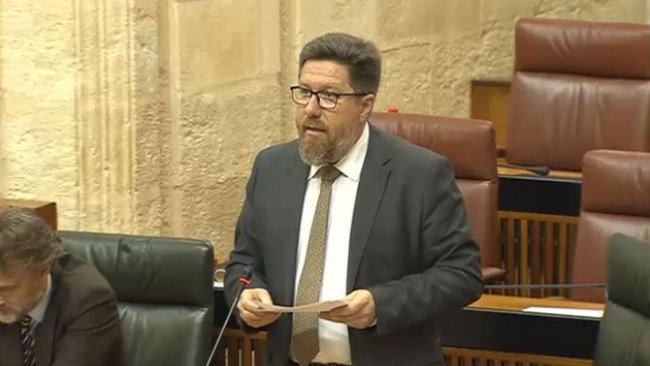 Rodrigo Sánchez Haro, en el Pleno del Parlamento de Andalucía.