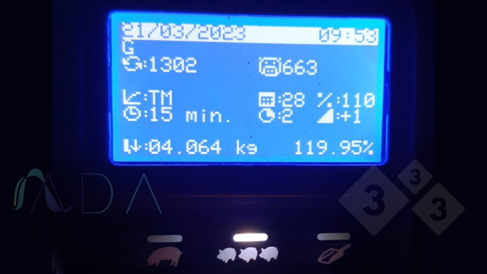 Imagen 1. Pantalla de un sistema moderno de control en lactaci&oacute;n ofreciendo informaci&oacute;n de gran calidad al trabajador de la sala de partos.