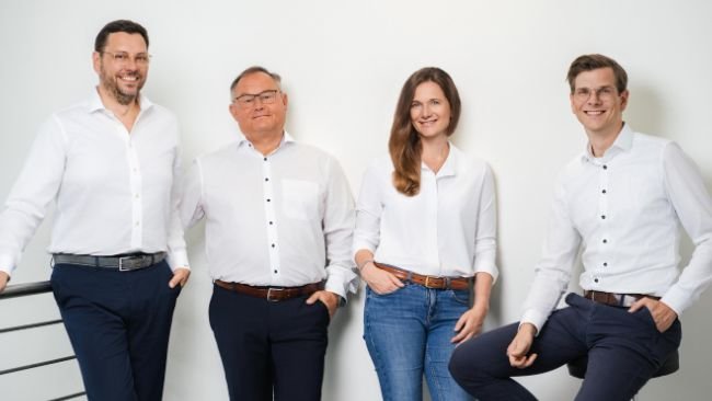 New Executive Board from 2026 (f.l.t.r.): Wolfram Veitl (CCO), Thomas Schutze (COO), Katharina Rohrmüller (CEO), Dr. Kilian Simmet (CTO)
