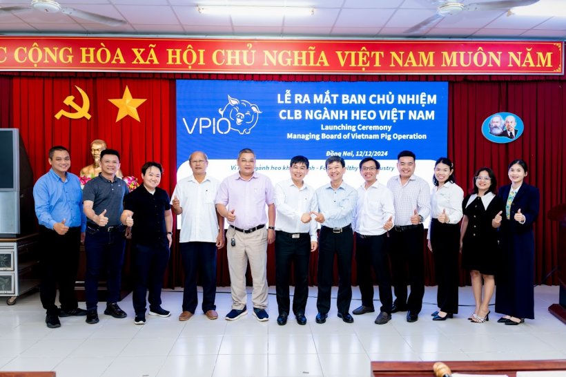 Ban Chủ nhiệm Câu Lạc Bộ Ngành Heo Việt Nam.